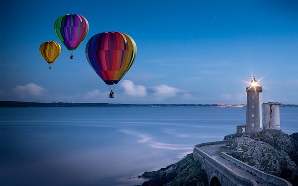 Trois activités ludiques pour faire le plein d’émotions dans les airs